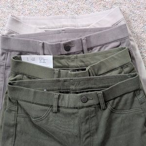 Uniqlo Jeans - FOUR! Pairs of uniqlo stretch skinny jeans Uniqlo Jeans - FOUR! Pairs of uniqlo stretch skinny jeans